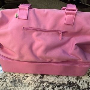 BEIS Berry Weekender 🍓